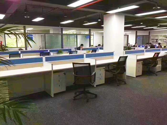 员工办公桌椅定制_CILICILI短视频APP官网工程直销_CILICILI短视频APP安装黄版家具